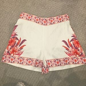 Venus White Linen Blend High Waist Shorts M